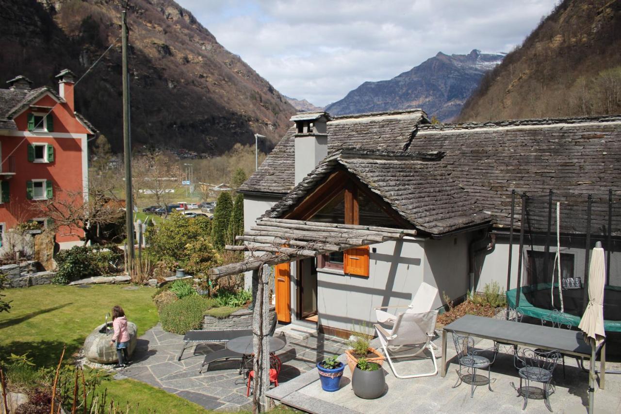 Myverzasca Resort Casa Rossa Brione  Extérieur photo