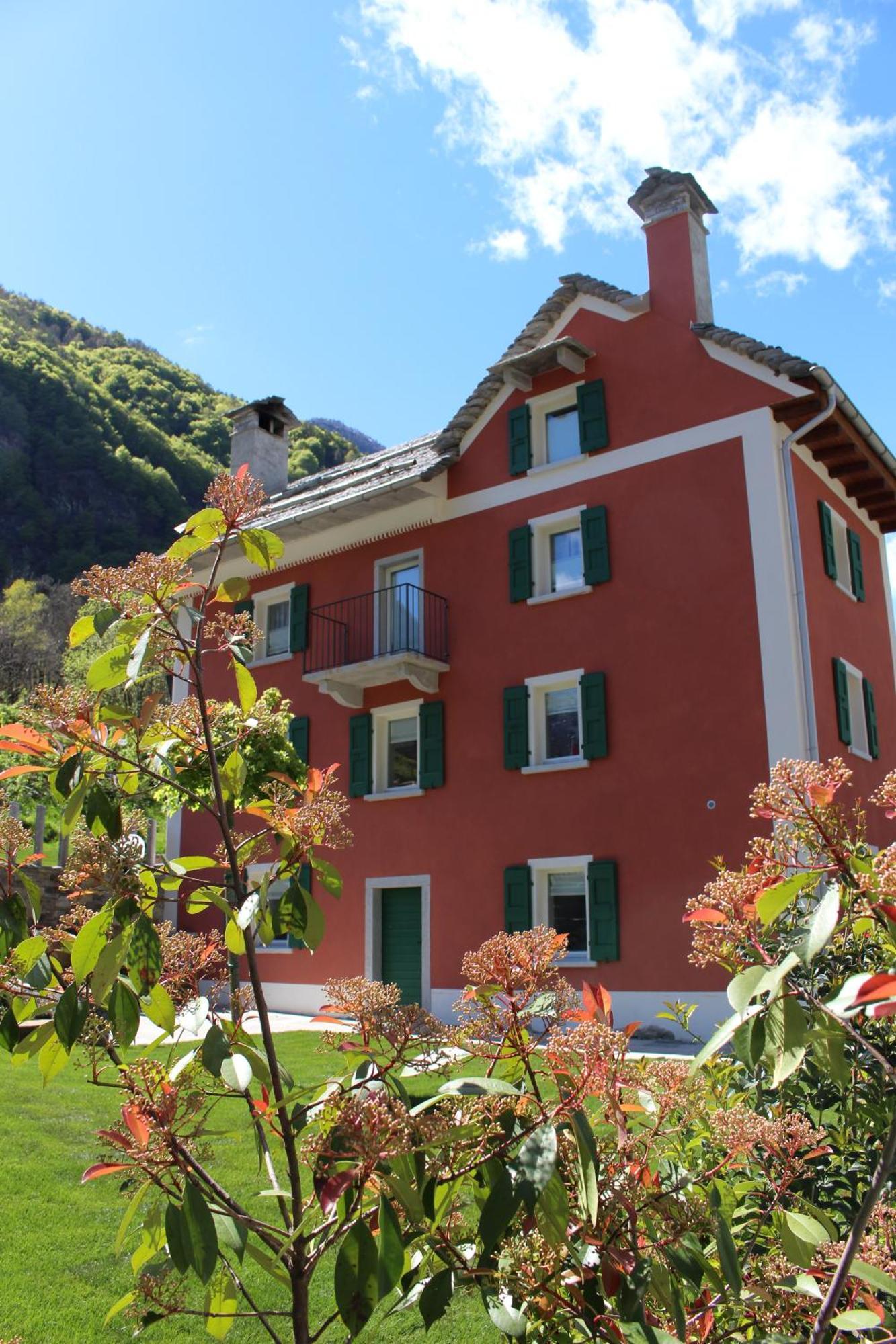Myverzasca Resort Casa Rossa Brione  Extérieur photo