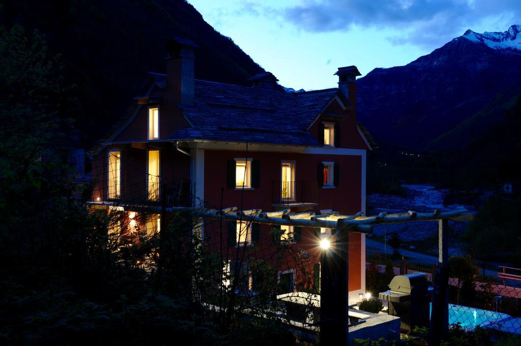 Myverzasca Resort Casa Rossa Brione  Extérieur photo