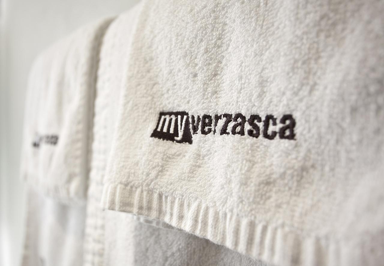 Myverzasca Resort Casa Rossa Brione  Extérieur photo