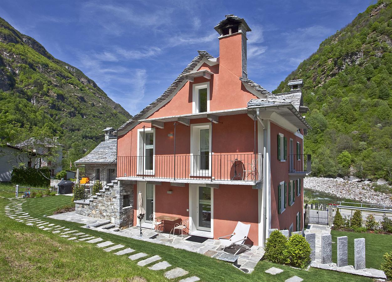 Myverzasca Resort Casa Rossa Brione  Extérieur photo